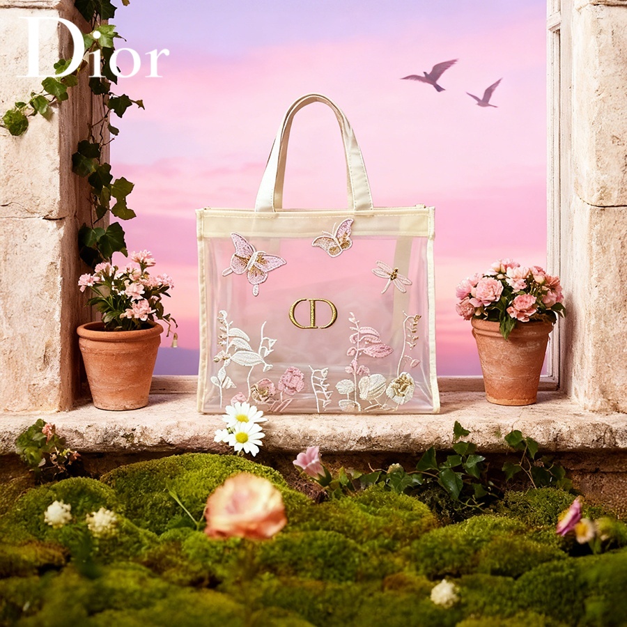 Christian Dior Dior’s Bag Luxu - Luxury Skincare Products 评论和价格